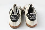 Vintage Adidas Universal Sneakers US 7