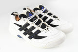 Vintage Adidas Sneakers US 9.5 white trainers 90s retro sport style shoes
