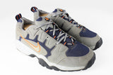 Vintage Nike Cross Training Sneakers US 7 gray blue trainers 90s sport style athletic shoes