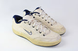 Vintage Nike Sneakers US 9.5 tennis court style canvas shoes 90s