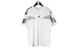 Vintage Adidas T-Shirt Large small center logo 90s retro sport style shirt