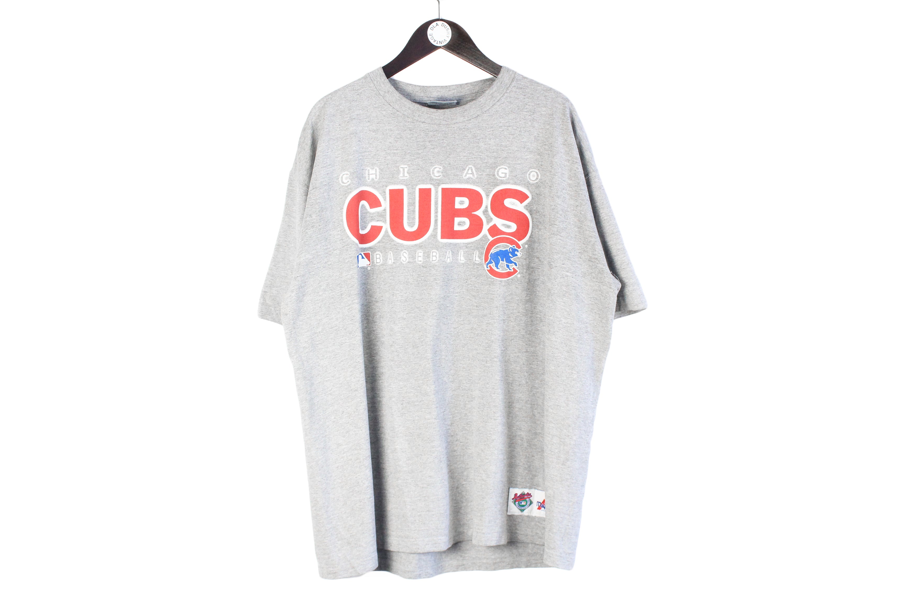 Non Brand Vintage Chicago Cubs Majestic T-Shirt XLarge
