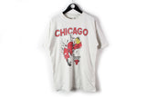 Vintage Chicago Bulls T-Shirt Large white big logo 90s sport style coton