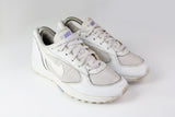 Vintage Nike Sneakers US 7 white 90s sport trainers retro style shoes