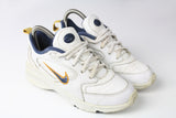 Vintage Nike Sneakers Women's US 5.5 white swoosh logo 90s retro trainers