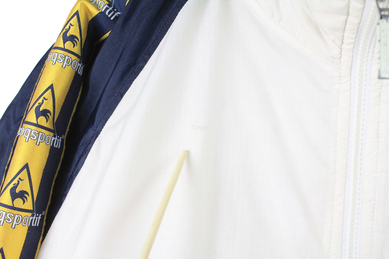 Vintage Le coq Sportif Windbreaker, Men's Fashion, Coats, Jackets and Outerwear on