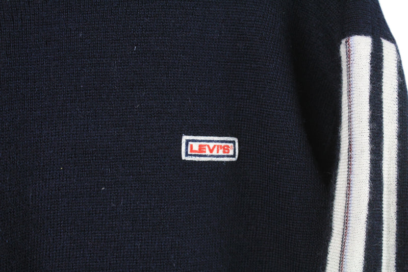 Vintage Levi's Sweater Medium