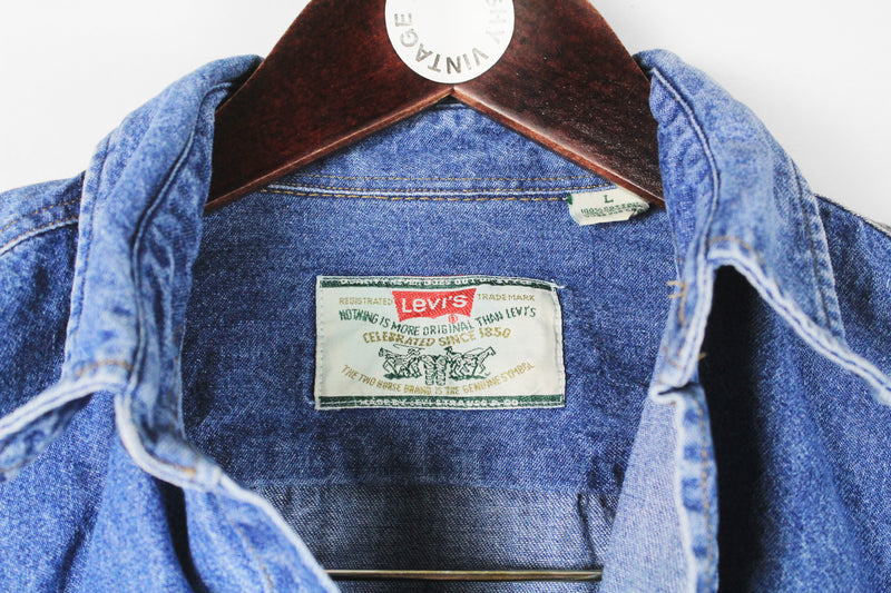 Vintage Levi's Denim Shirt Women's Large