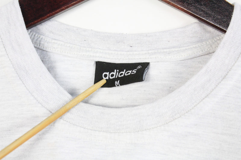 Vintaeg Adidas T-Shirt Medium