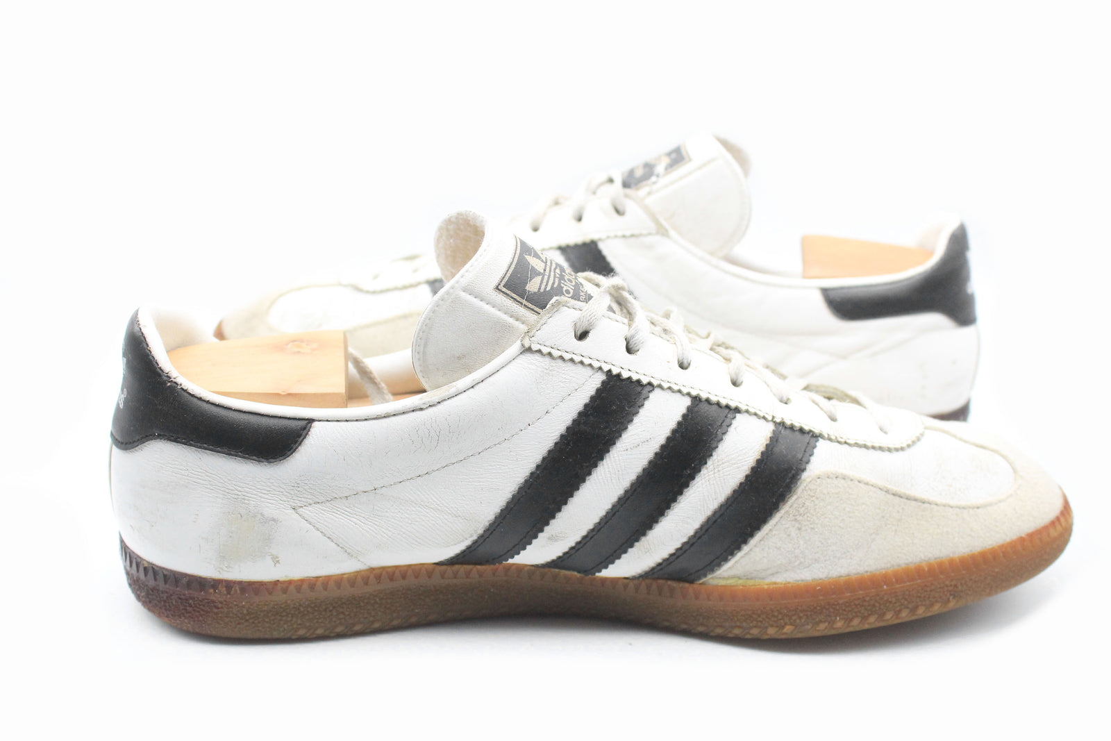 Vintage Adidas Universal Sneakers US 9.5 – dla dushy