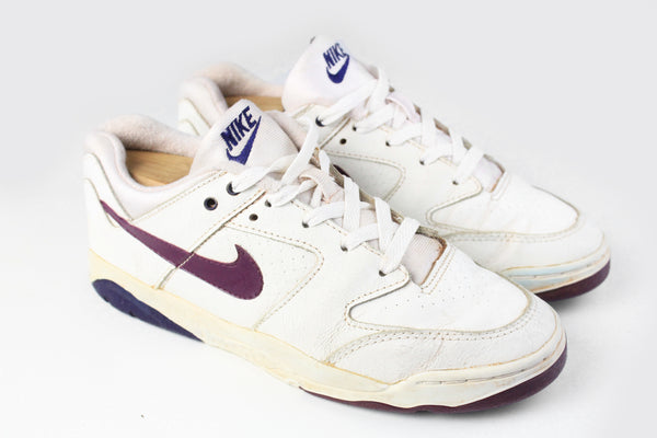 Vintage Nike Sneakers shoes trainers 90s retro sport style casual wear white tennis streetwear