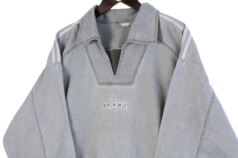 Vintage Adidas Sweatshirt Medium