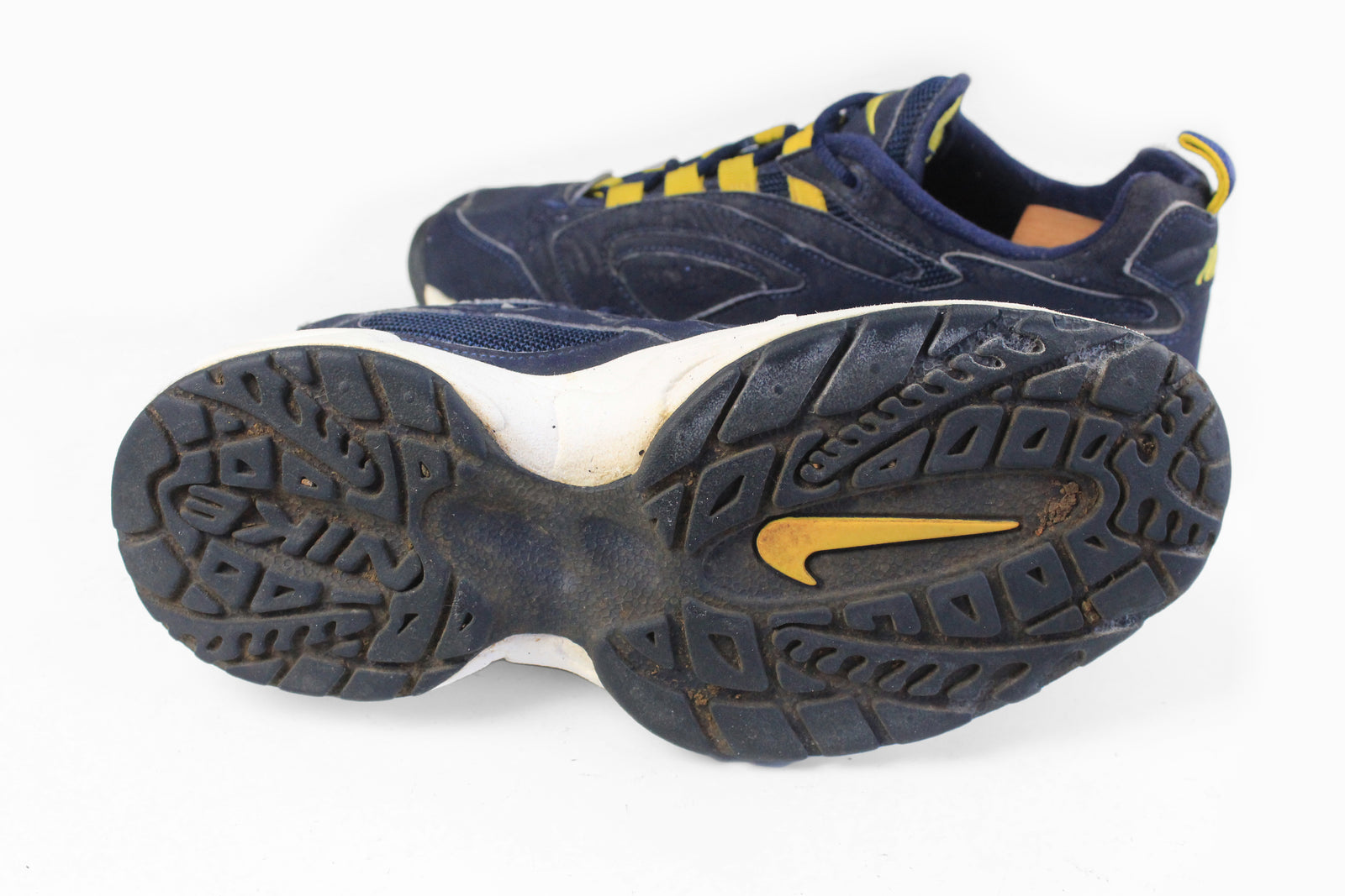 Vintage Nike Sneakers US 8.5 – dla dushy display picture 1