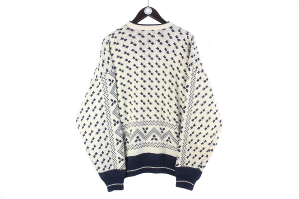 Vintage Tundra Sweater Large / XLarge