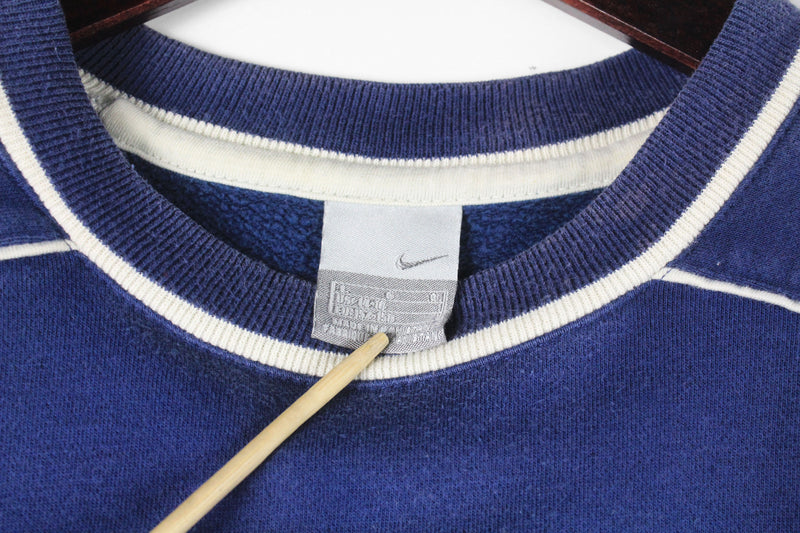 Vintage Nike Sweatshirt Women's Small