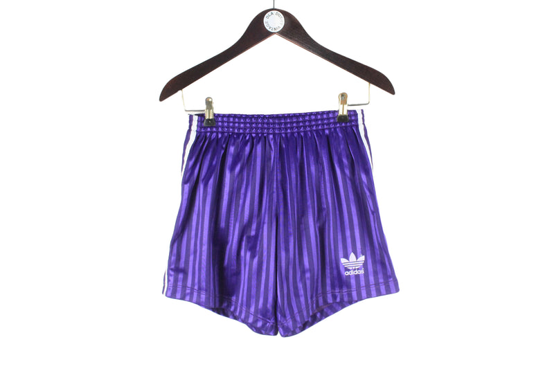 Vintage Adidas Shorts Medium purple striped pattern 90s retro sport style polyester 