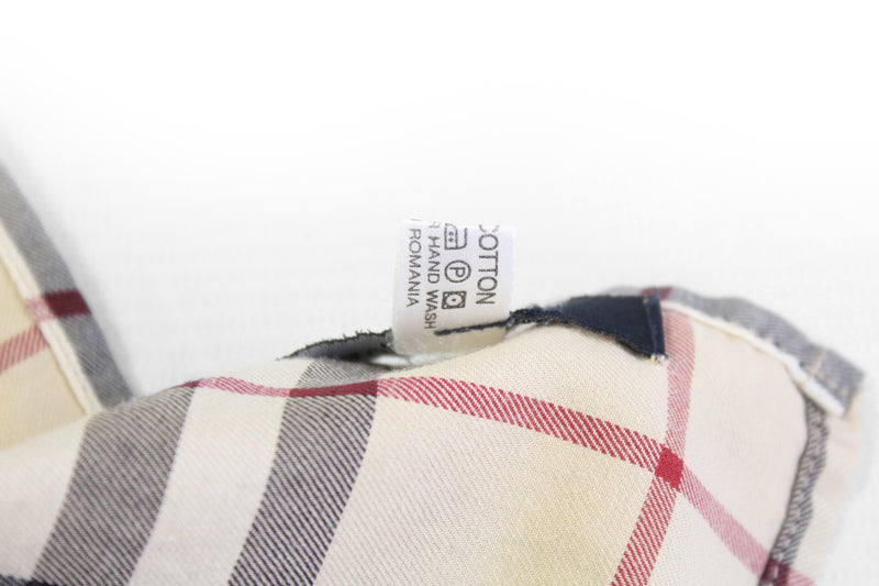 Burberry Triangle Scarf