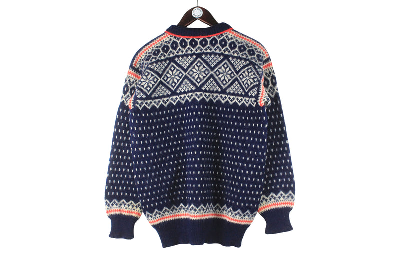 Vintage Dale of Norway Sweater Small