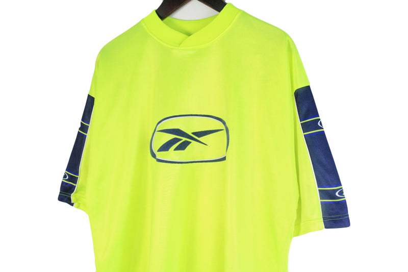 Vintage Reebok T-Shirt Medium