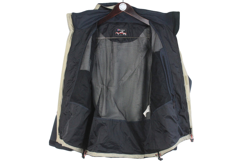 Vintage Berghaus Jacket Women's Large