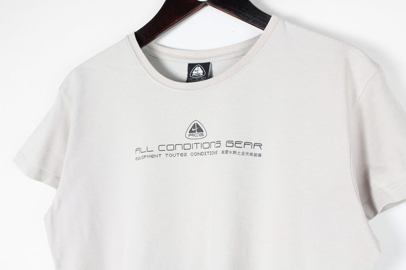 Vintage Nike ACG T-Shirt Women's Large