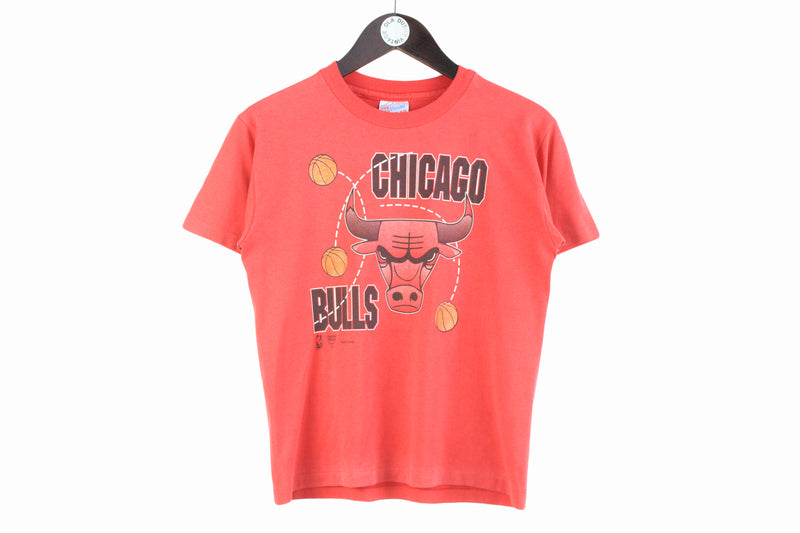 Vintage Chicago Bulls T-Shirt Women's XSmall / Small