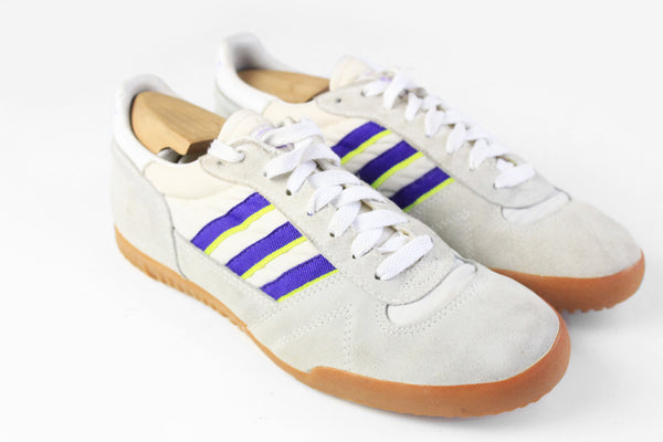 Vintage Adidas Sneakers Women's US 7 gray trainers sport indoor shoes 90s classic 
