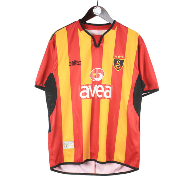 UMBRO アンブロ GALATASARAY ガラタサライ サッカーユニフォーム Hakan Sukur #10 Jersey Galatasaray AS Football Shirt Umbro L Gold