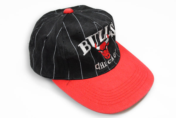 bulls chicago red black cap big logo
