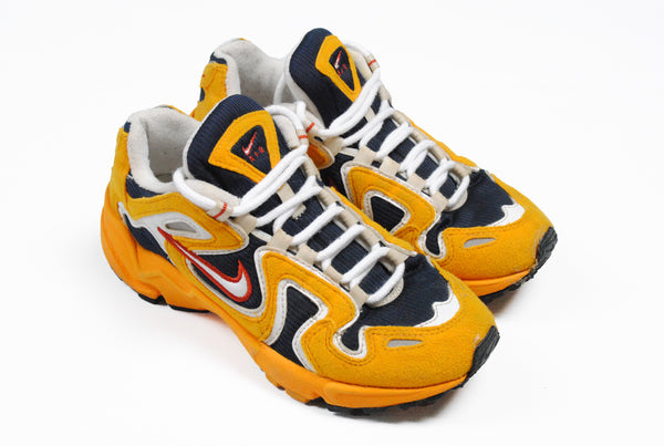 Vintage Nike Air Perseus Sneakers Women's US 7,5 yellow orange