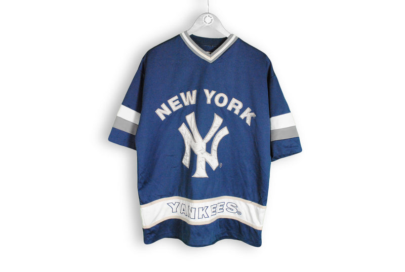 Vintage New York Yankees T-Shirt Small / Medium big logo blue rare 80s shirt