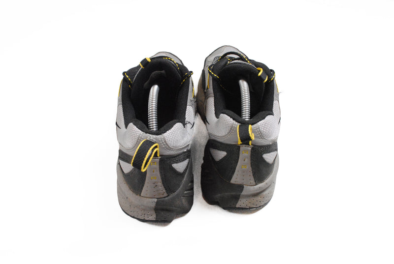 Vintage Nike Pegasus Trail Sneakers US 8.5 UK 7.5 EUR 42