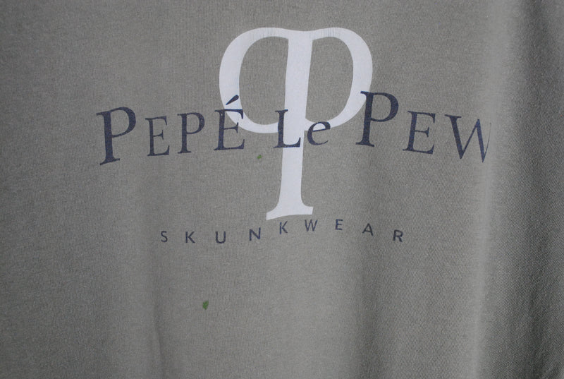 Vintage Pepe Le Pew Skunkwear 1995 T-Shirt XLarge