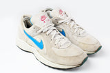 Vintage Nike Icarus Sneakers Women's US 8 gray 90s sport trainers retro shoes