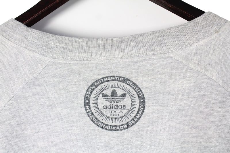 Vintage Adidas Sweatshirt Medium