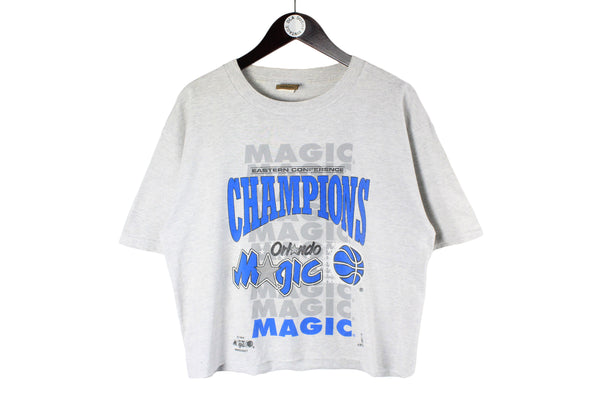 Vintage Orlando Magic Nutmeg Cropped T-Shirt 90s women's oversize crop top big logo NBA Basketball jersey