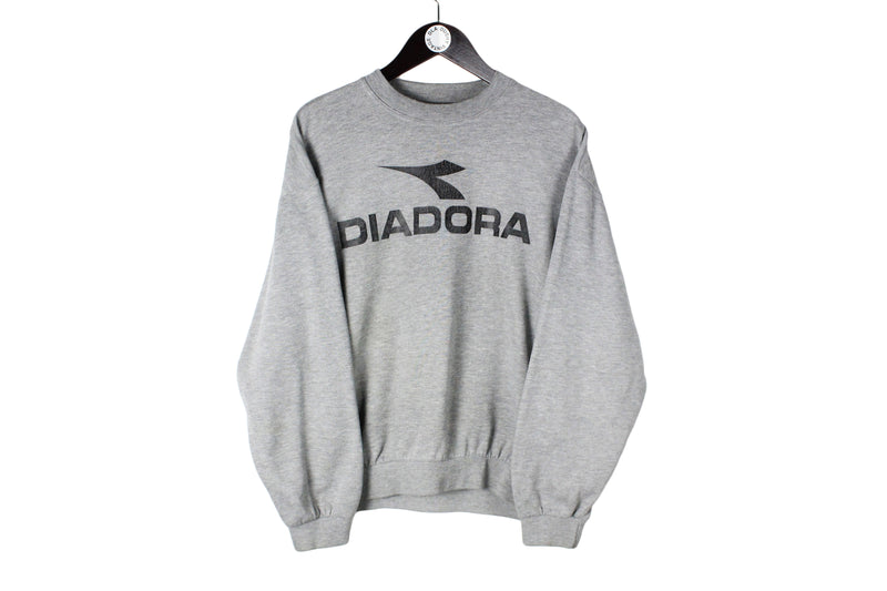 Vintage Diadora Sweatshirt Medium size men's classic basic gray sweat crewneck long sleeve jumper sport authentic athletic 90's 80's style streetwear big logo