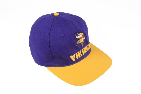 Vintage Vikings Minnesota Cap purple yellow 90's NFL football hat