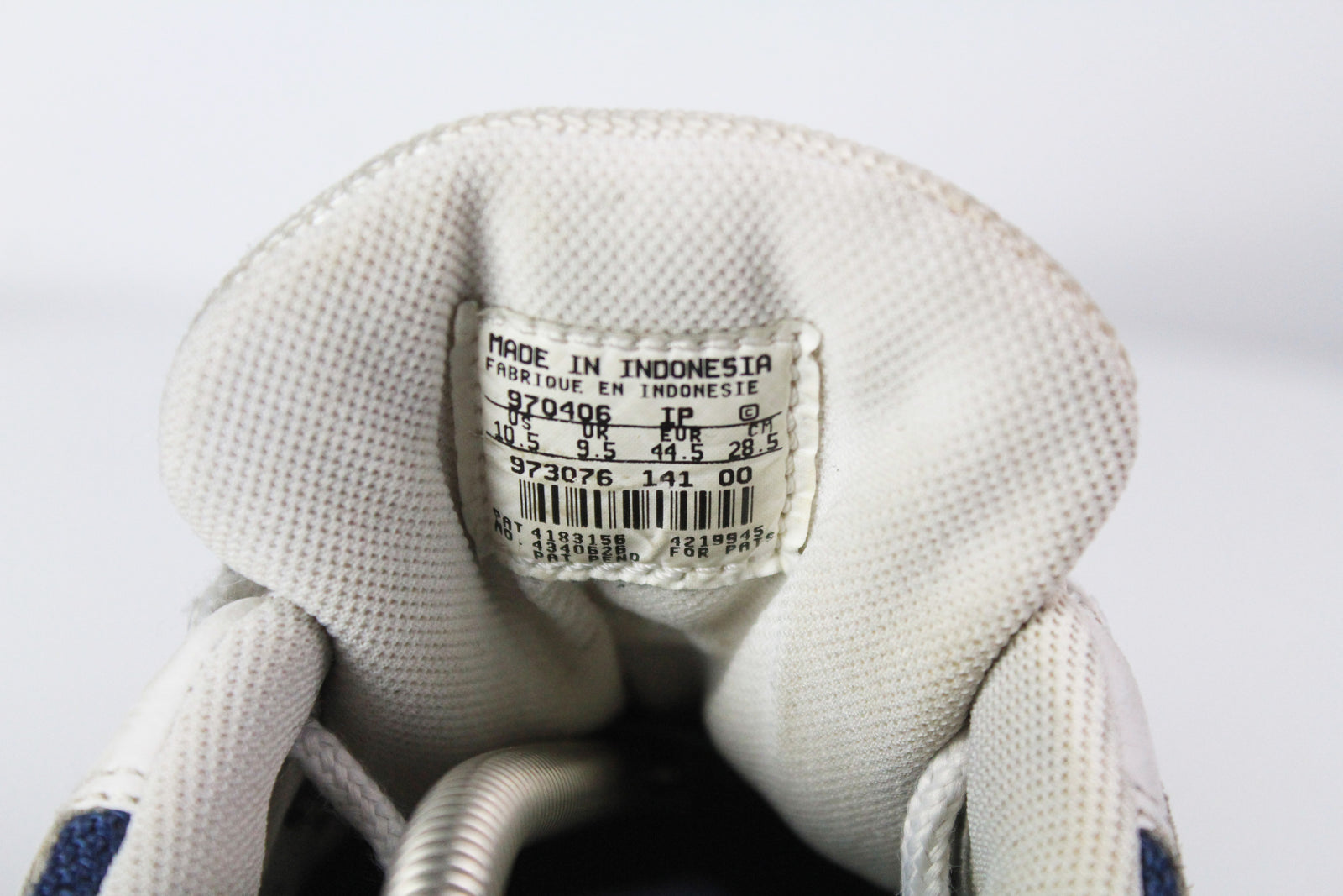 Vintage Nike Air Sneakers US 9,5 – dla dushy