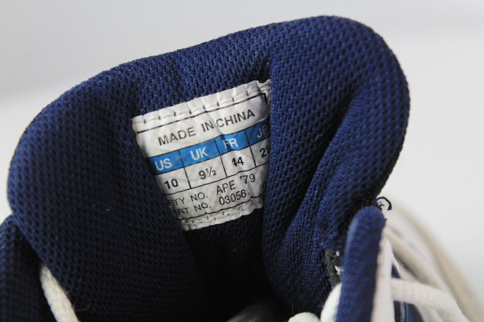 Vintage Adidas Torsion Sneakers US 10 – dla dushy