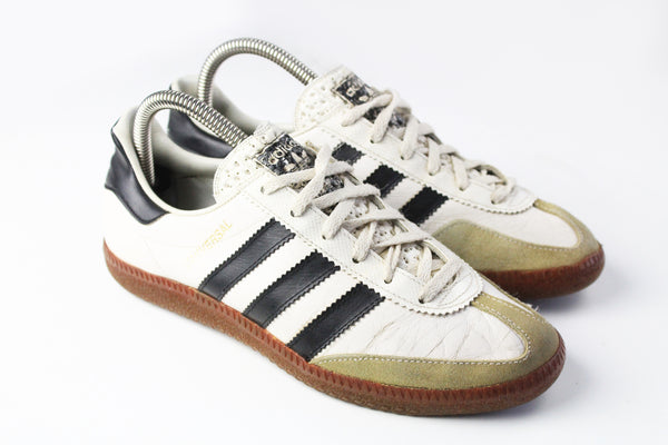 Vintage Adidas Sneakers athletic authentic shoes running trainers city series white retro rare 90's sport street style basic classic old school casual