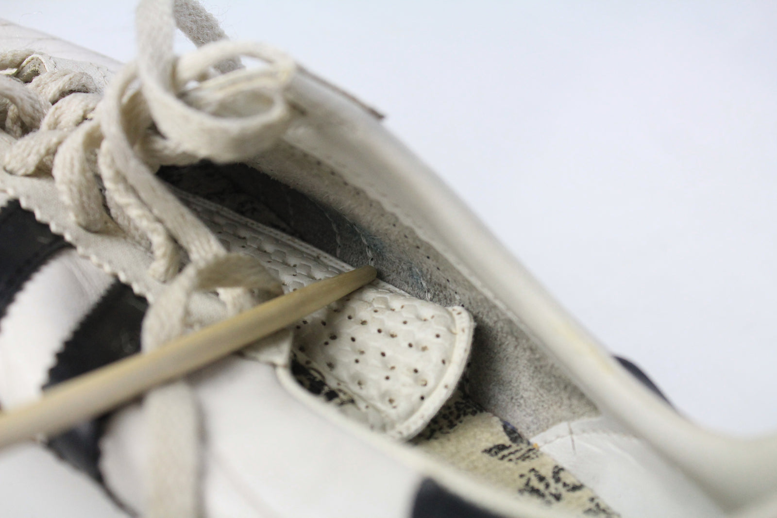 Vintage Adidas Universal Sneakers US 6 – dla dushy
