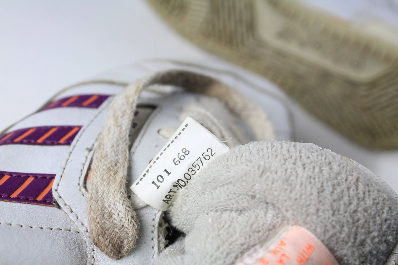 Vintage Adidas Sneakers US 8.5 – dla dushy