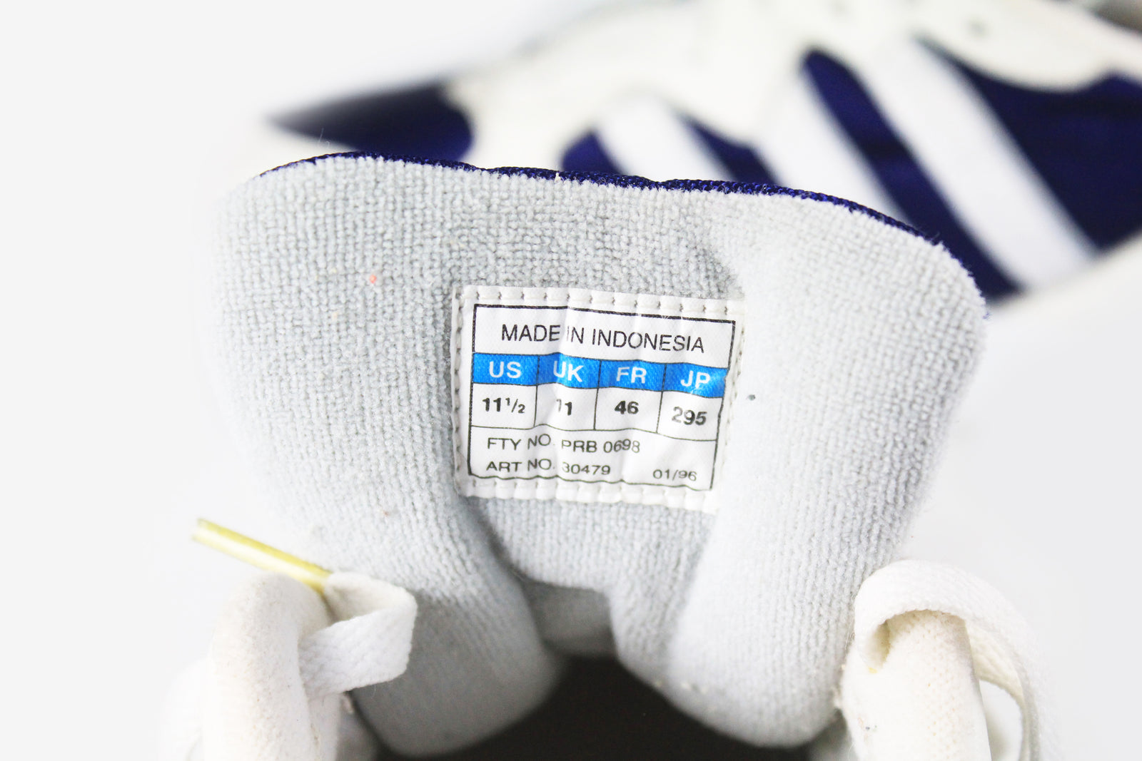 Vintage Adidas Sneakers US 11.5 – dla dushy