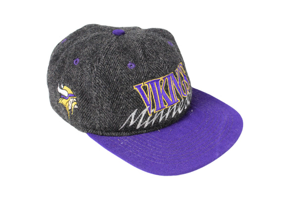 Vintage Minnesota Vikings Cap retro NFL hat summer sun wool sport hat visor multicolor 90's rare sport made in USA wear authentic athletic