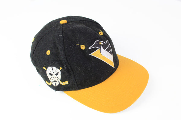 Vintage Pittsburgh Penguins Cap 7 logo black yellow 90s cotton NHL Hockey hat