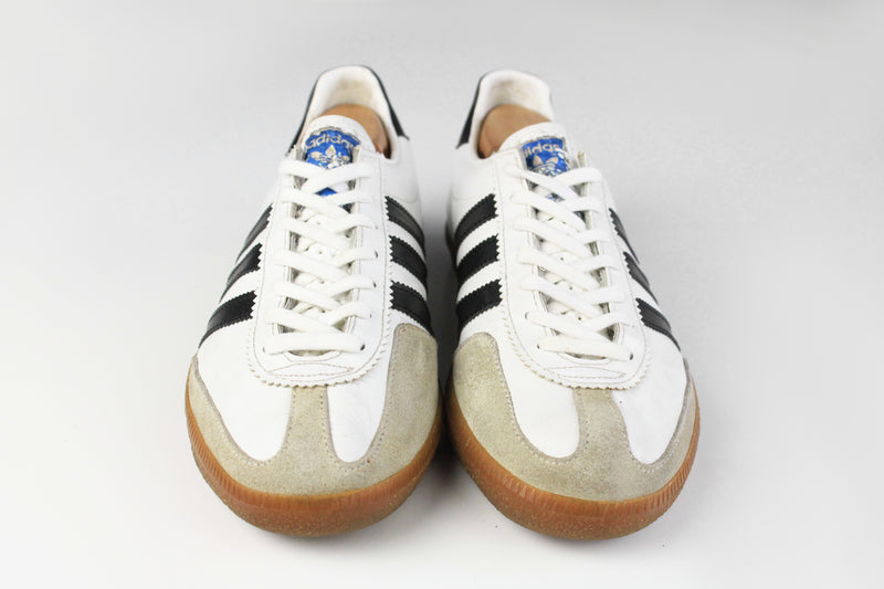 Vintage Adidas Universal Sneakers US 9