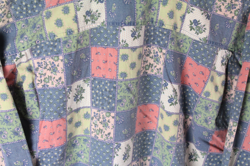 Vintage United Colors of Benetton Shirt Large