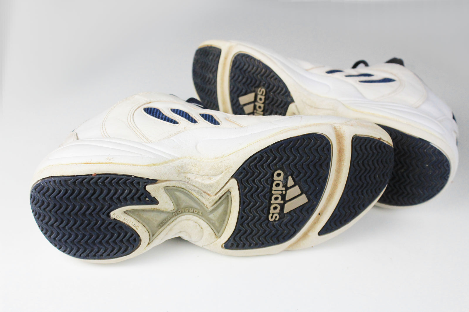 Vintage Adidas Sneakers US 8 – dla dushy