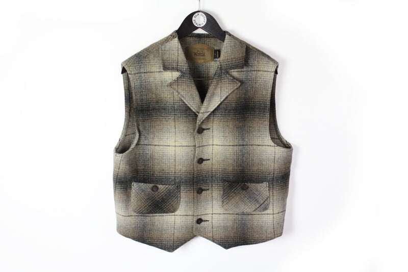 Vintage Woolrich Vest Medium / Large made in USA 90s wool sleeveless jacket
